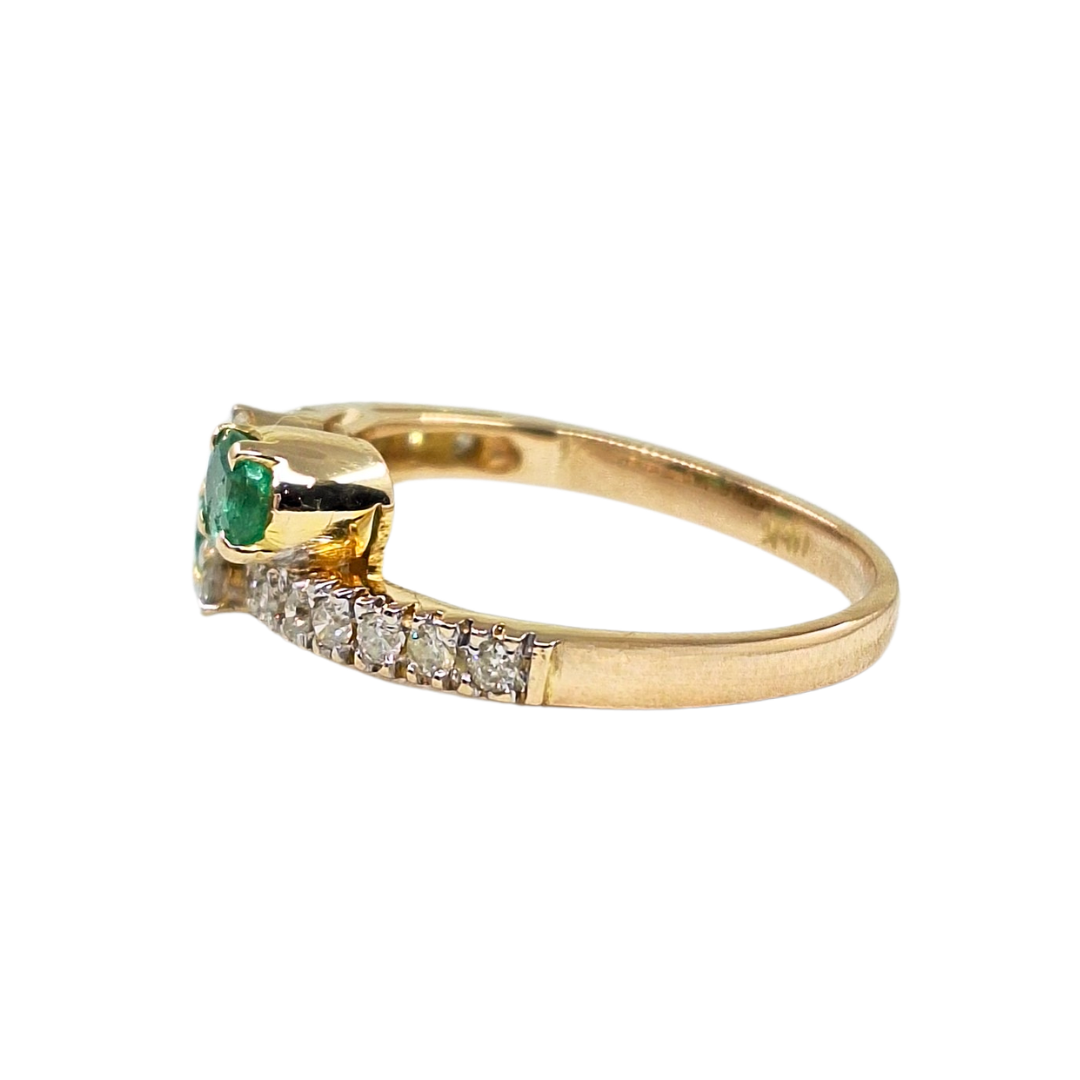 14ct Yellow Gold Emerald & Diamond Crossover Ring