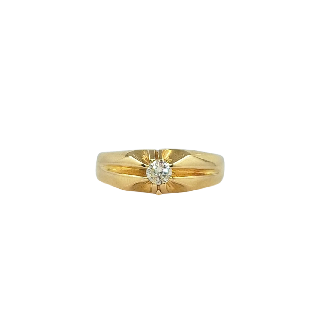 18ct Yellow Gold Diamond Gypsy Ring