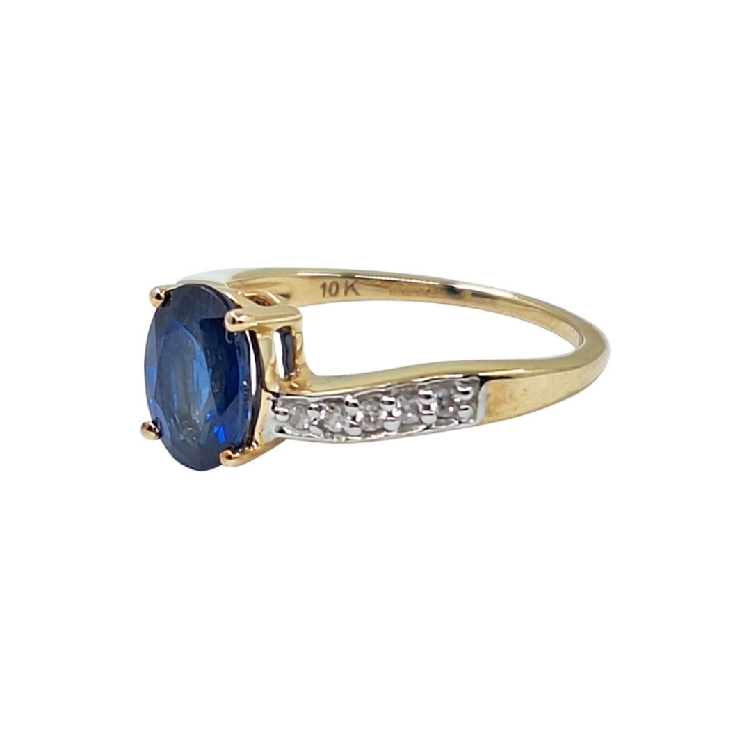 9ct Yellow Gold Blue Spinel Ring