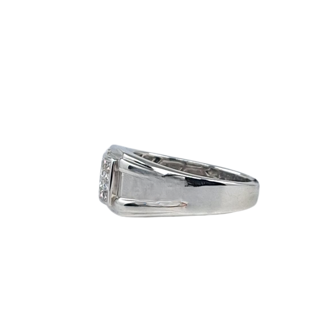 18ct White Gold Diamond Signet Ring