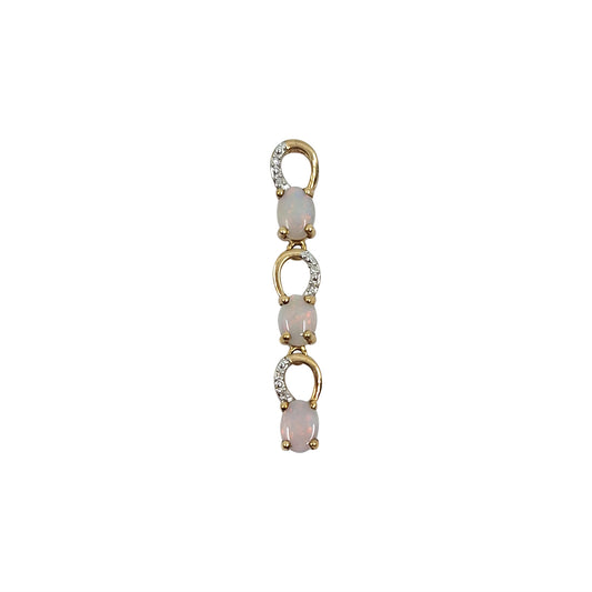 10ct yellow gold opal & Diamond Pendant