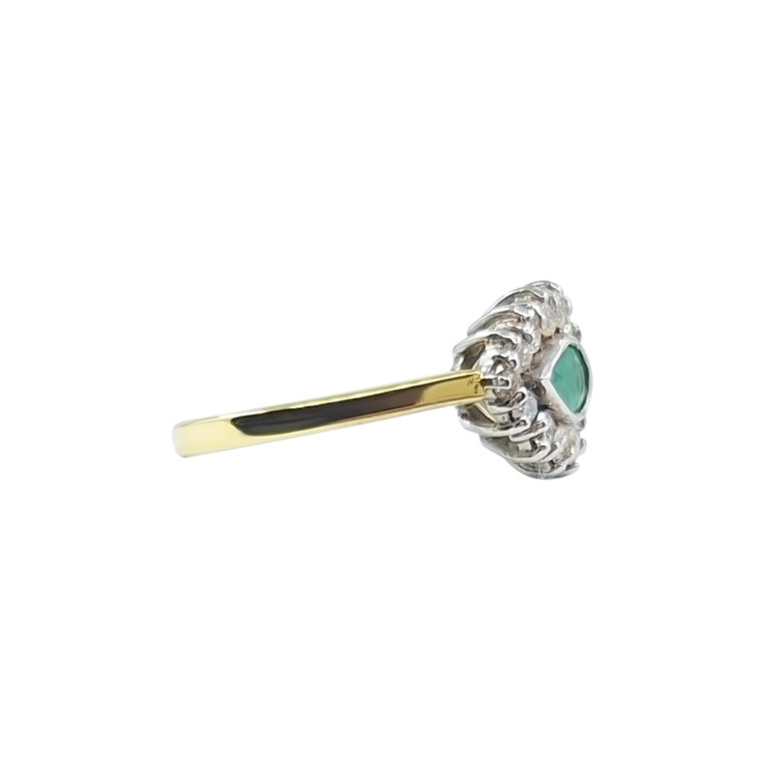 18ct Yellow Gold Emerald & Diamond Cluster Ring