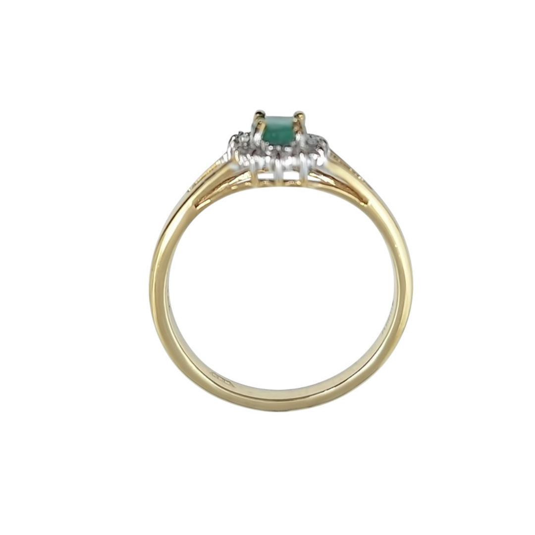 9ct Yellow Gold Emerald & Diamond Cluster Ring