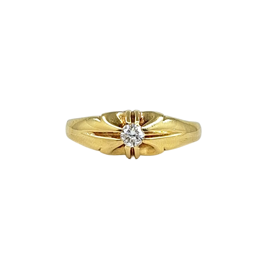 18ct Yellow Gold Gypsy Diamond Set Signet Ring