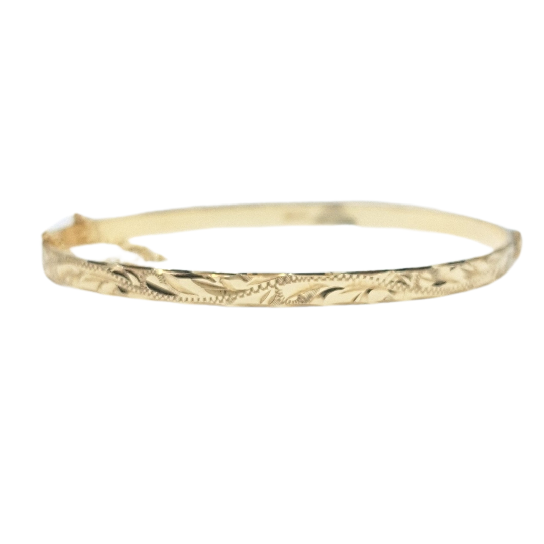 9ct Yellow Gold Engraved Patterned Hinged Bangle