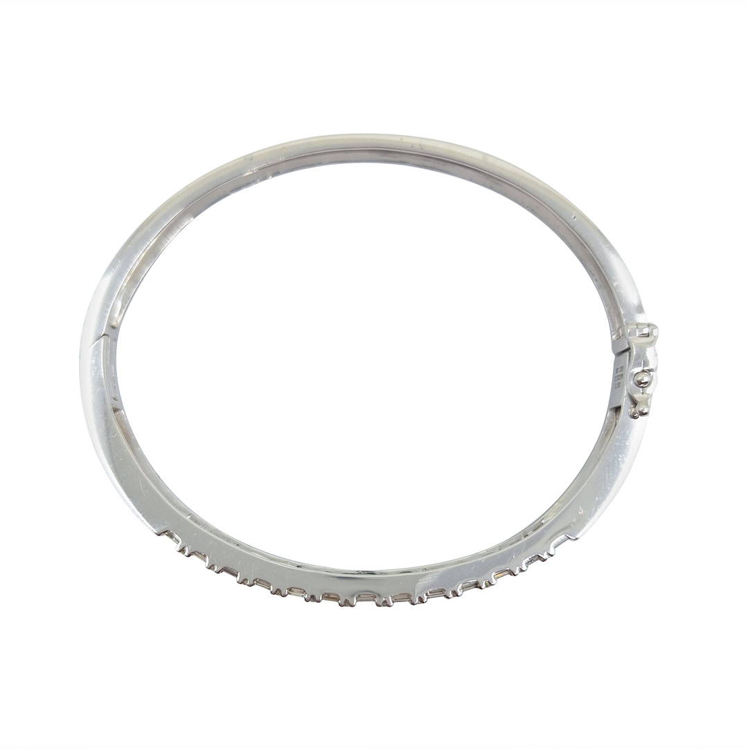 9ct White Gold Diamond Bangle 2ct