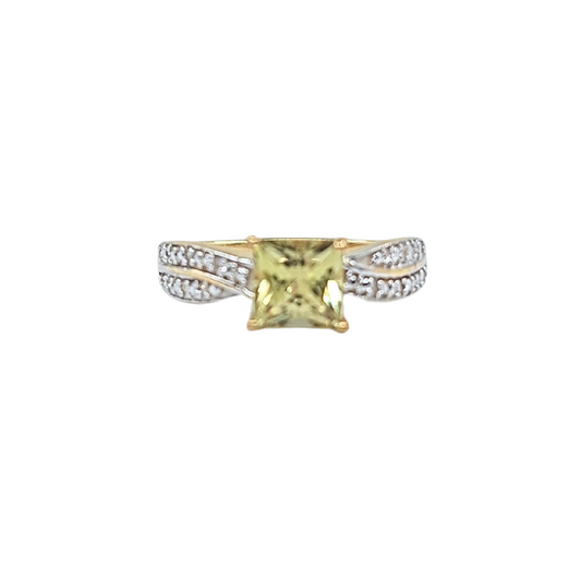 9ct Yellow Gold Princess Cut Csarite Ring