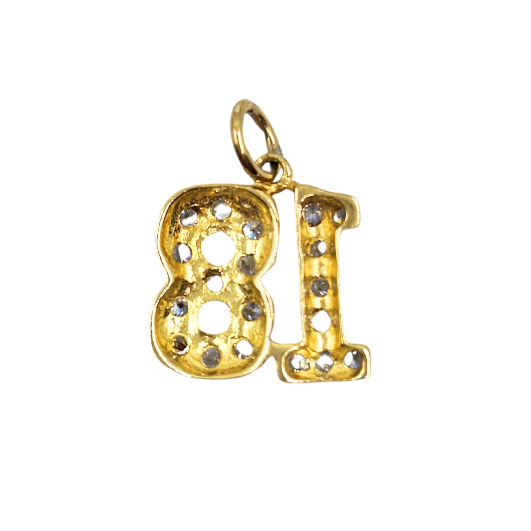 9ct Yellow Gold Cubic Zirconia 18 Pendant