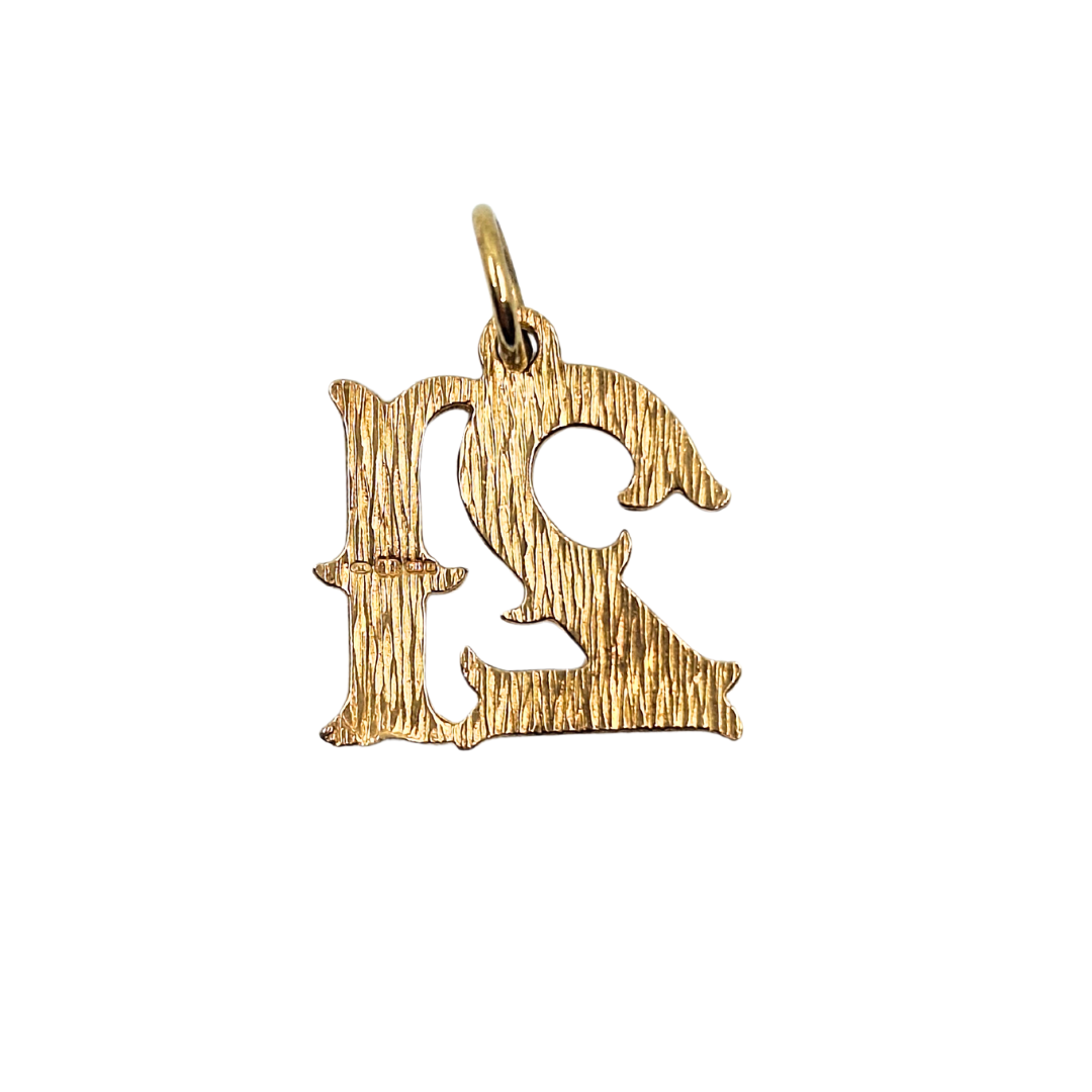 9ct Yellow Gold 21 Pendant