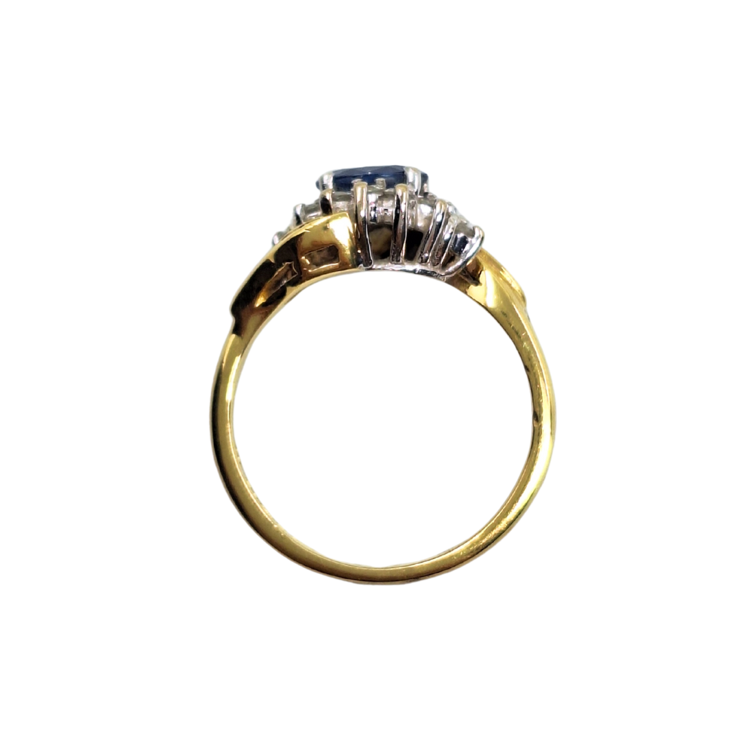 18ct Yellow Gold Sapphire & Diamond Cluster Ring