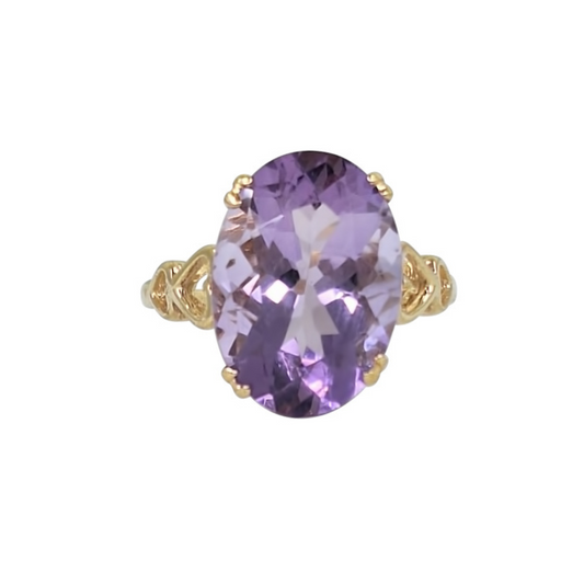 9ct Yellow Gold Amethyst Solitaire Ring