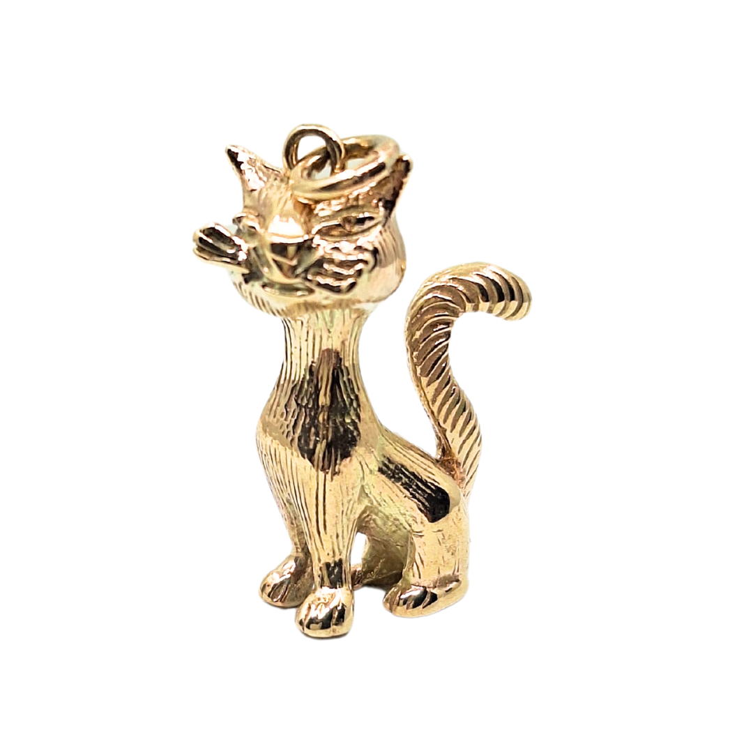 9ct Yellow Gold Cat Pendant