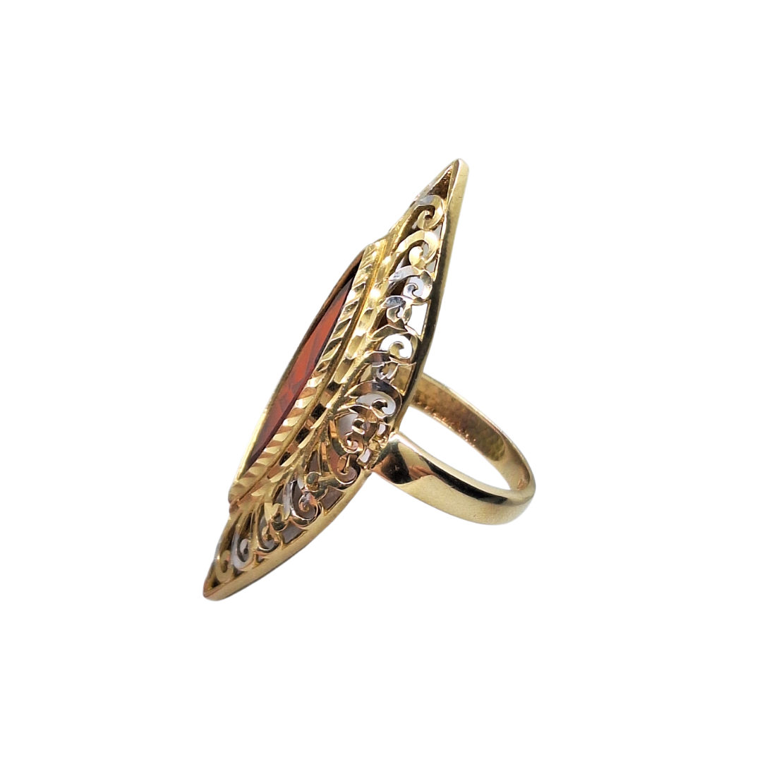 14ct Yellow & White Gold Red Stone Ring