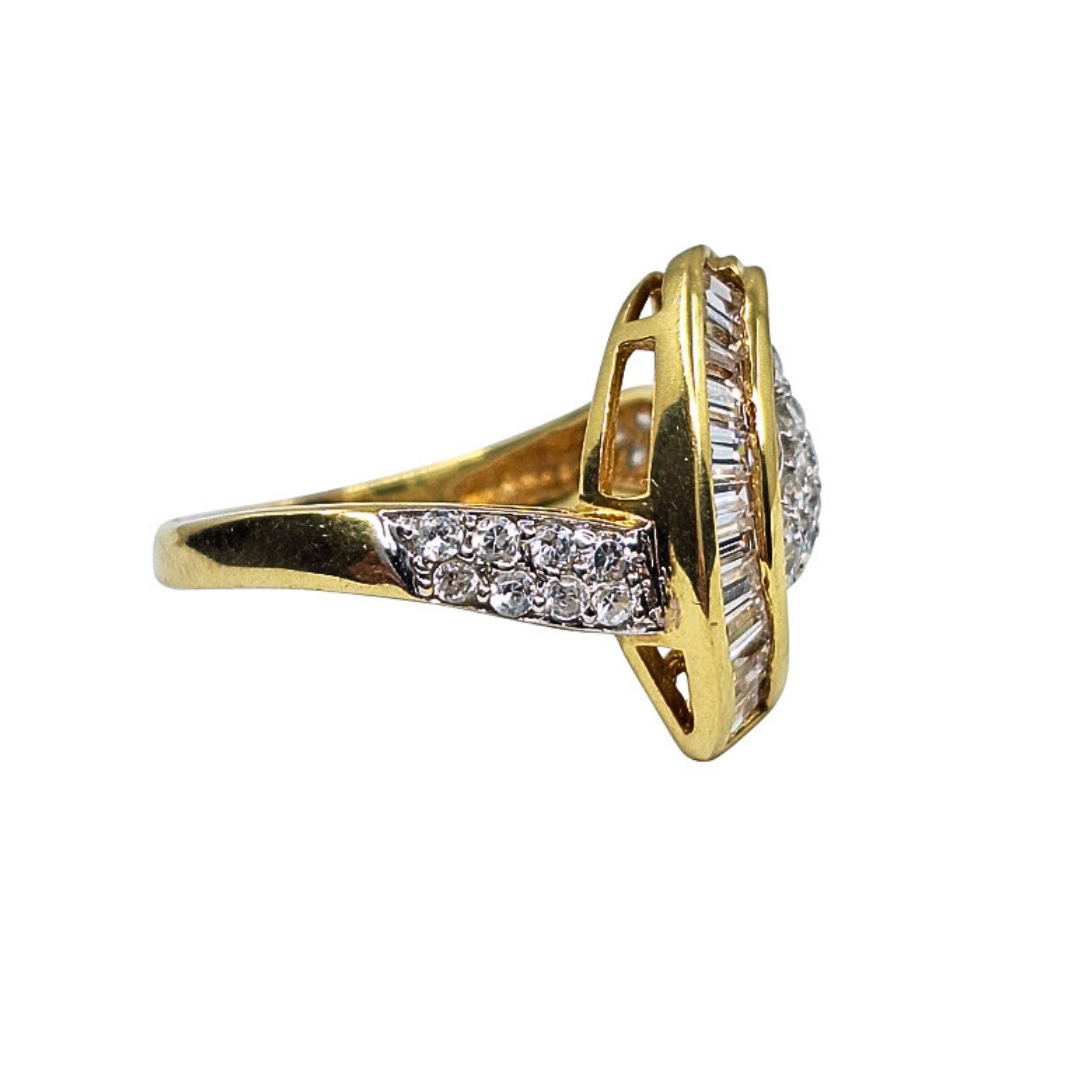 18ct Yellow Gold Cubic Zirconia Cluster Ring