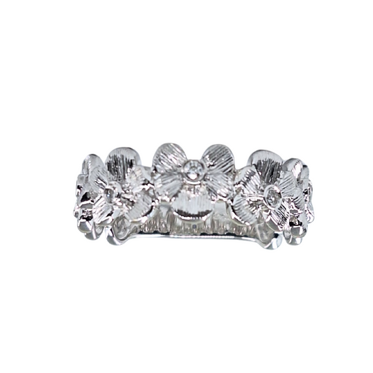 18ct White Gold Floral Diamond band Ring