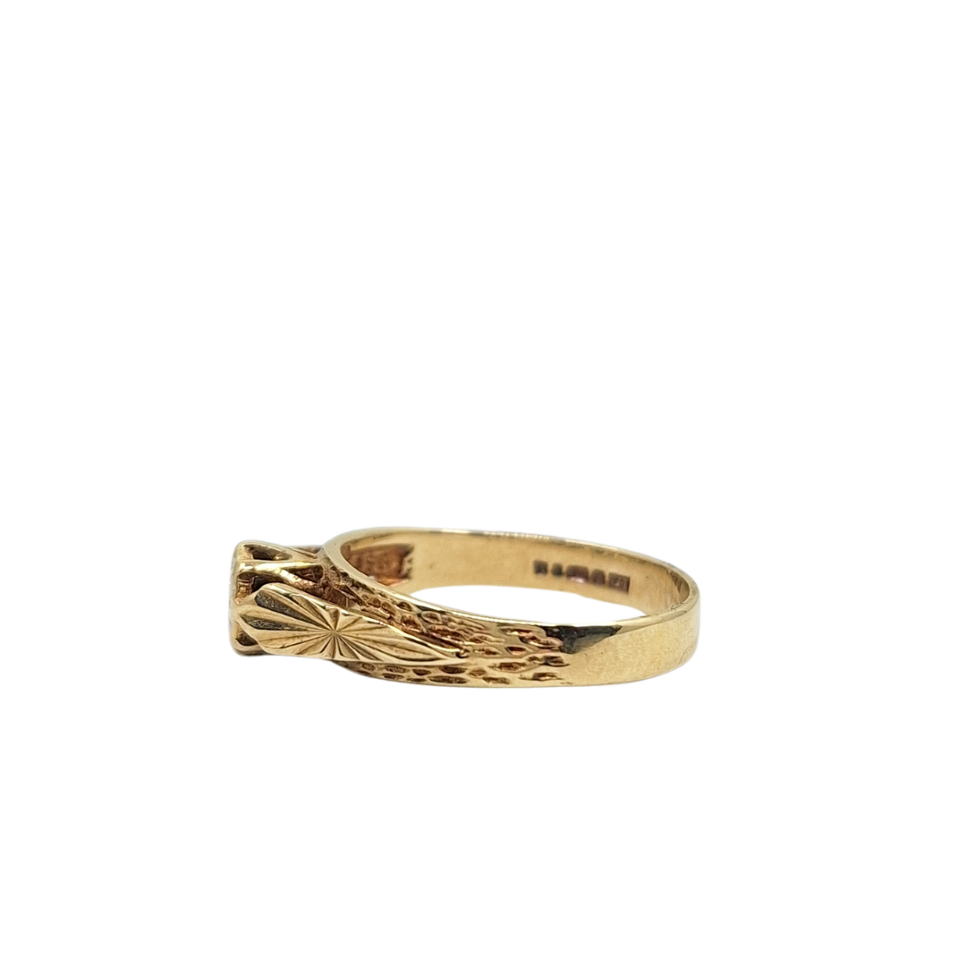 9ct Yellow Gold Illusion Set Diamond Solitaire Ring