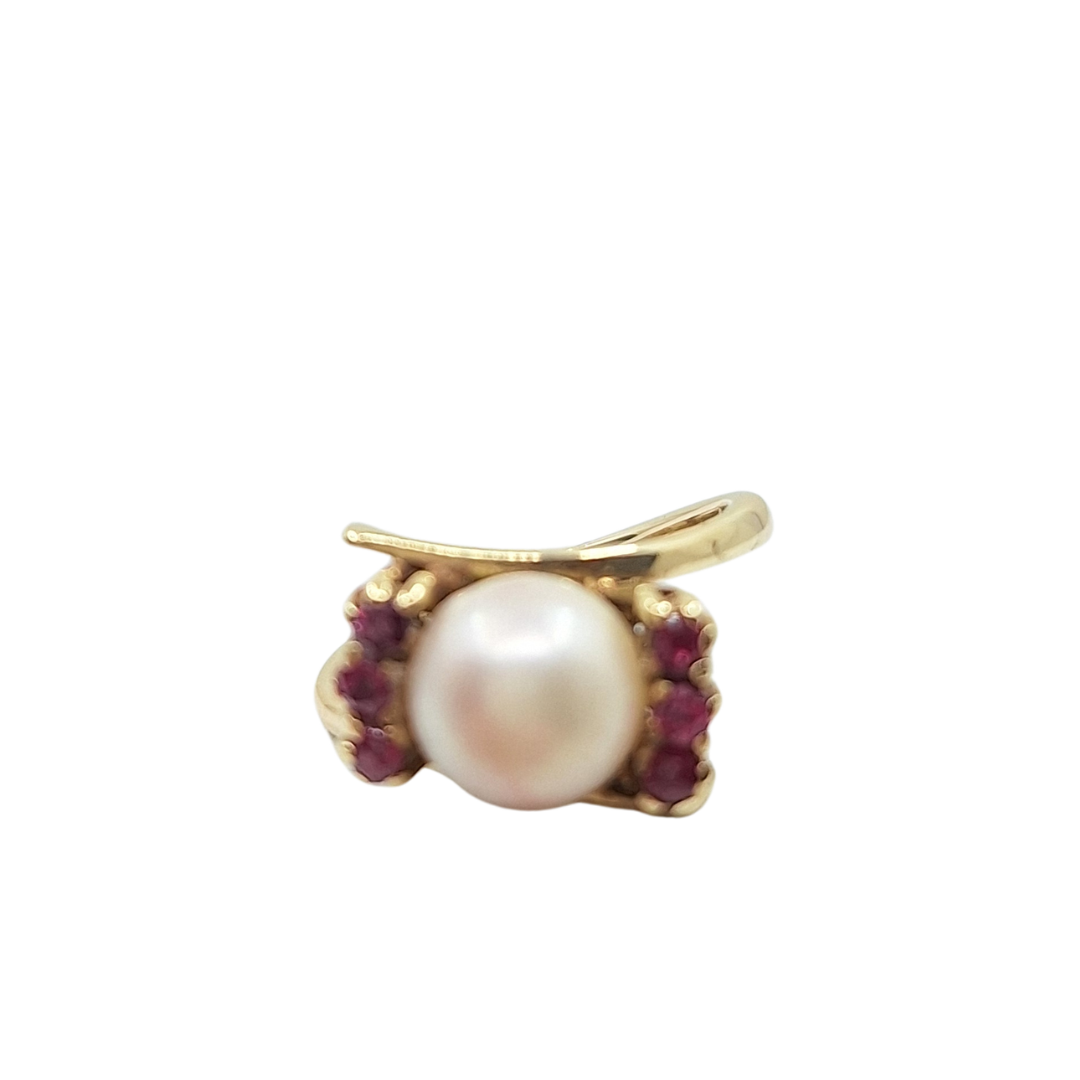 9ct Yellow Gold Pearl & Ruby Ring
