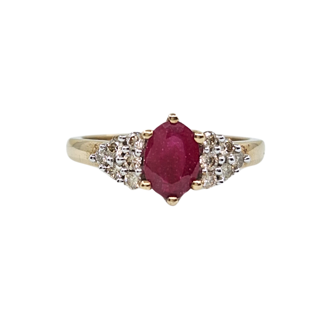 9ct Yellow Gold Ruby & Diamond Cluster Ring