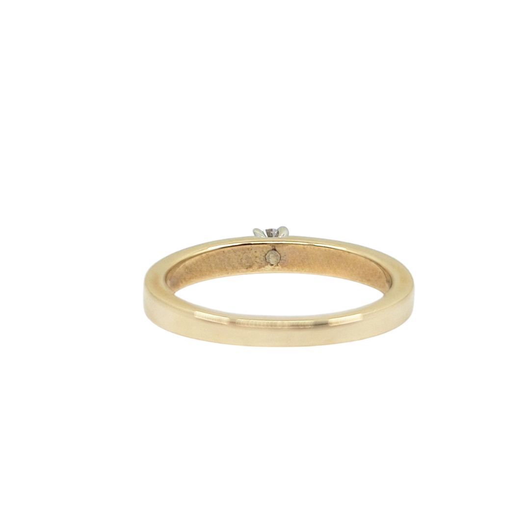 9ct Yellow Gold Diamond Solitaire Ring