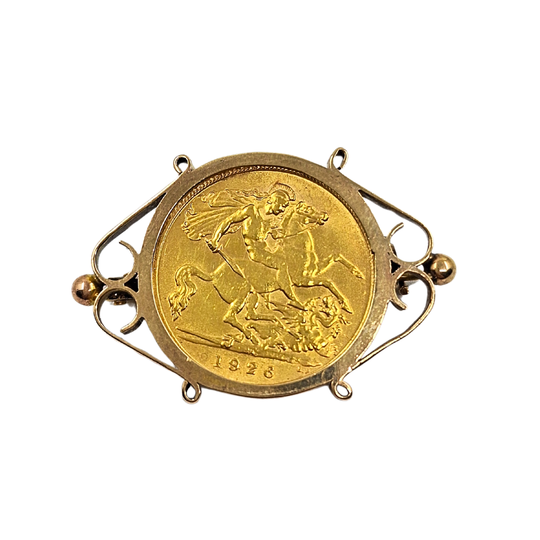 9ct Yellow Gold Brooch With 1926 Half Sovereign Coin