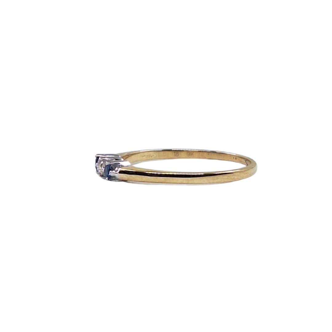 9ct Yellow Gold Sapphire & Diamond 3 Stone Ring