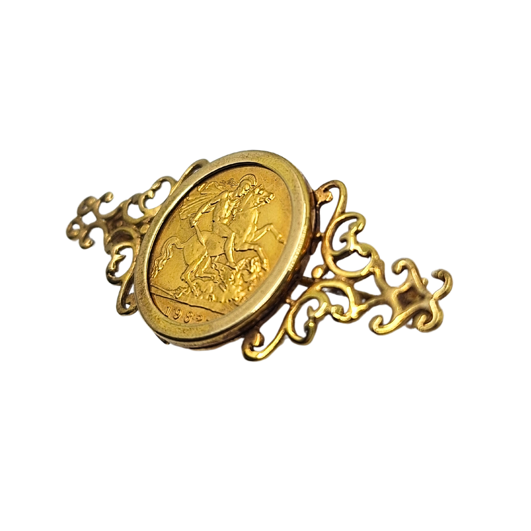 9ct Yellow Gold 1982 Half Sovereign Filigree Brooch