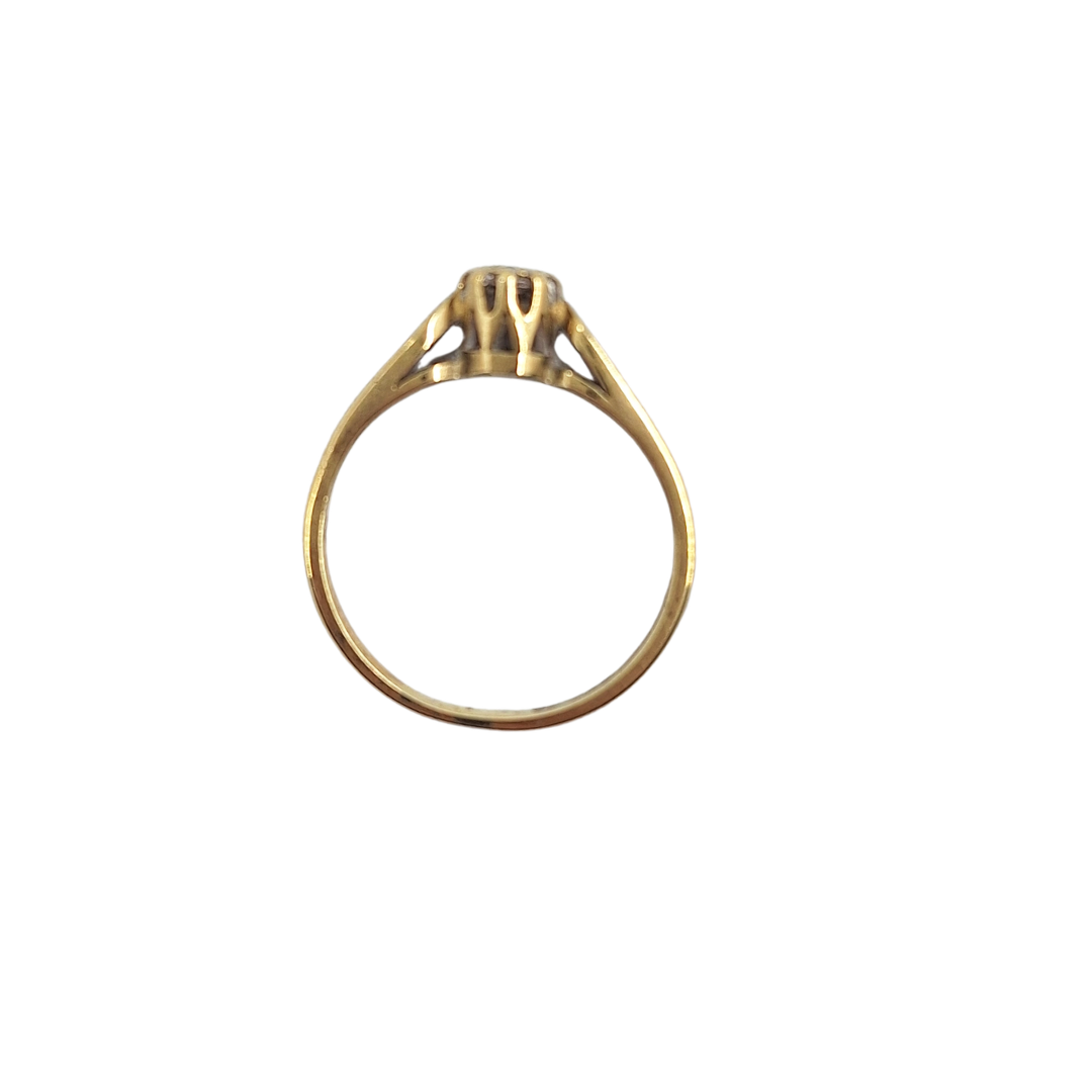9ct Yellow Gold Illusion Set Diamond Solitaire Ring