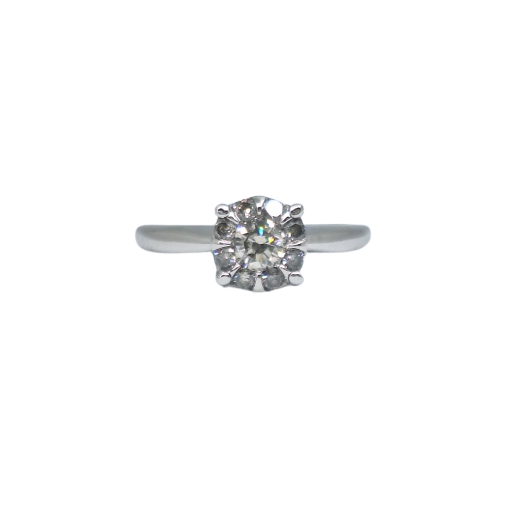 18ct White Gold Diamond Illusion Set Diamond Ring