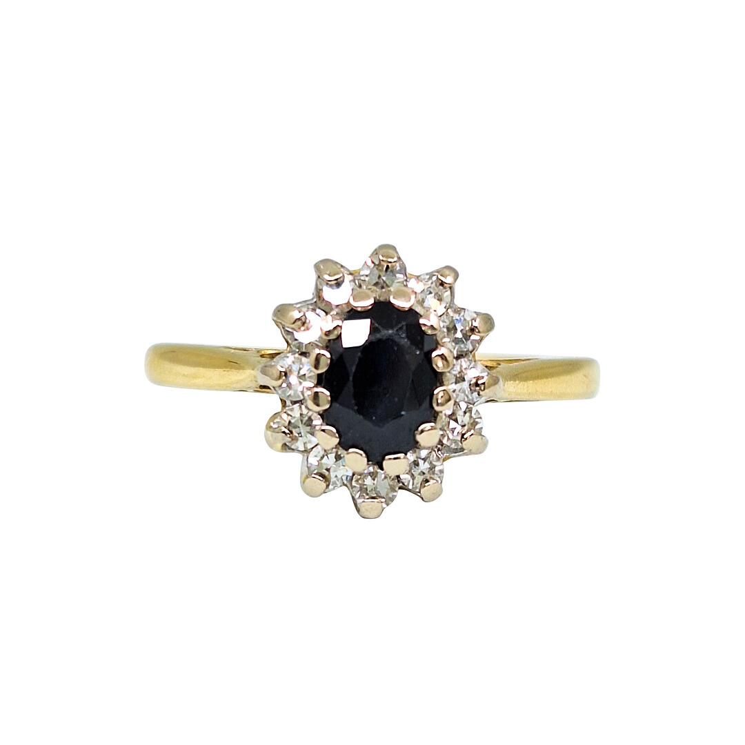 18ct Yellow Gold Sapphire & Diamond Ring