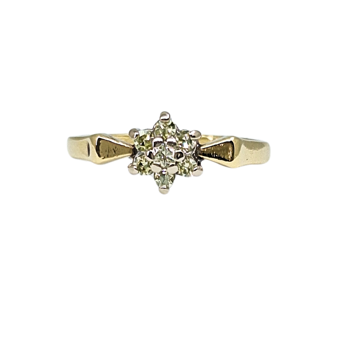 18ct Yellow Gold Diamond Cluster Ring