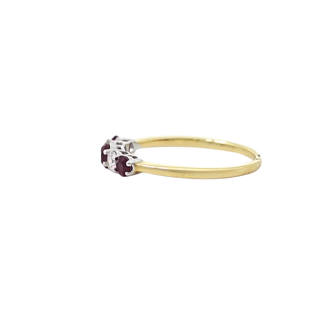 18ct Yellow Gold Ruby & Diamond Ring