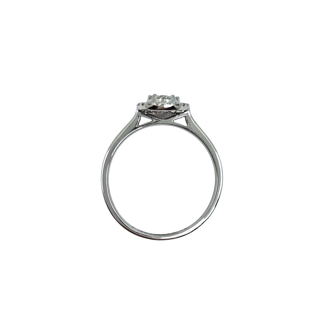 18ct White Gold Diamond Cluster Halo Ring