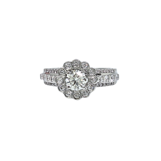 18ct White Gold Diamond Cluster Ring