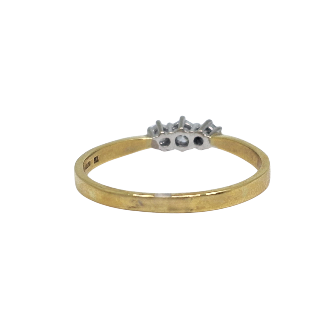 18ct Yellow Gold Three Stone Diamond Ring 0.50ct