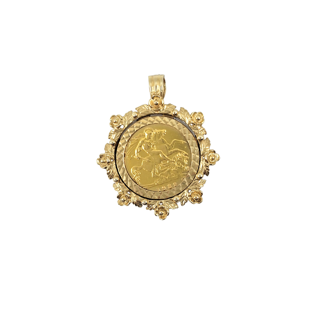 Half Sovereign & 9ct Gold Pendant