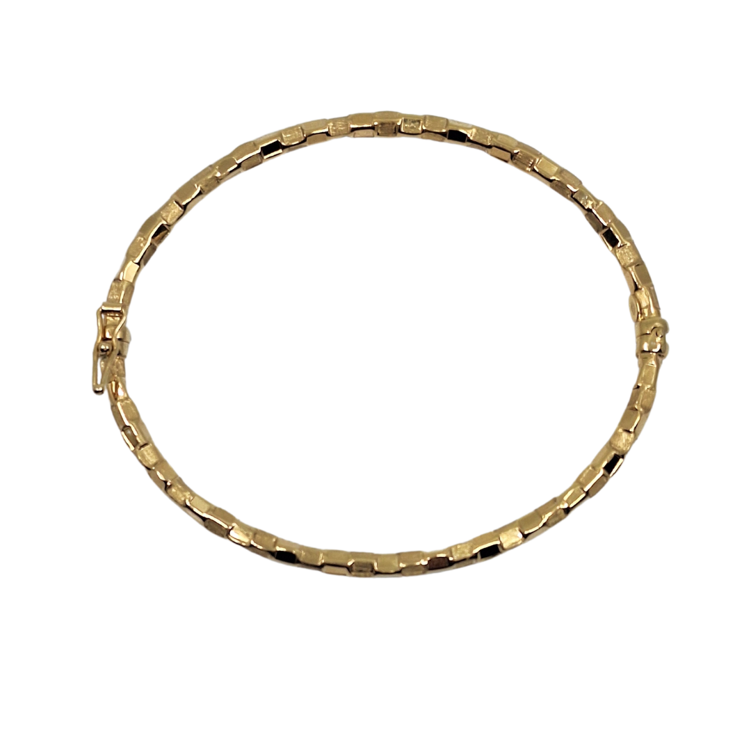 9ct Yellow Gold Hinged Bangle