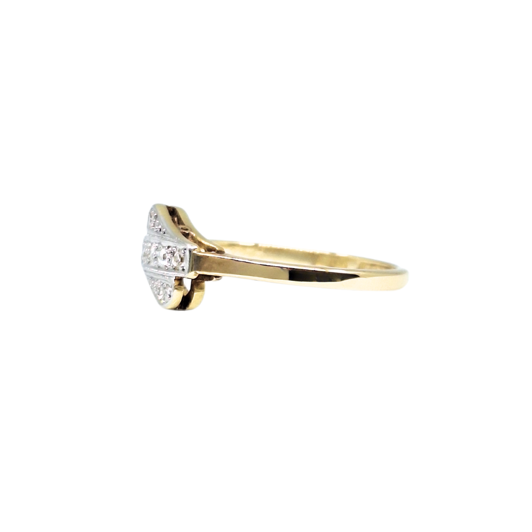 18ct Yellow Gold Diamond Dress Ring