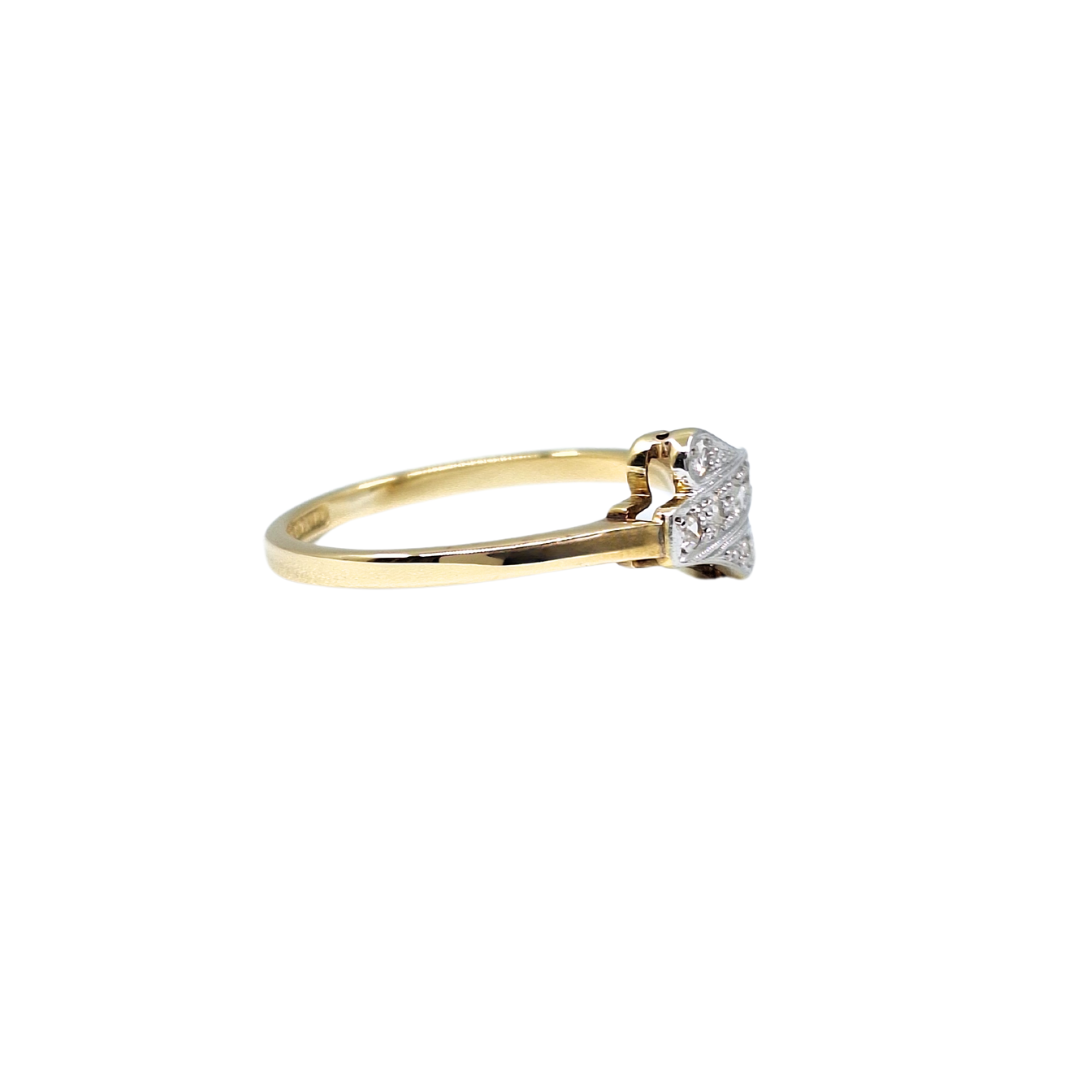 18ct Yellow Gold Diamond Dress Ring