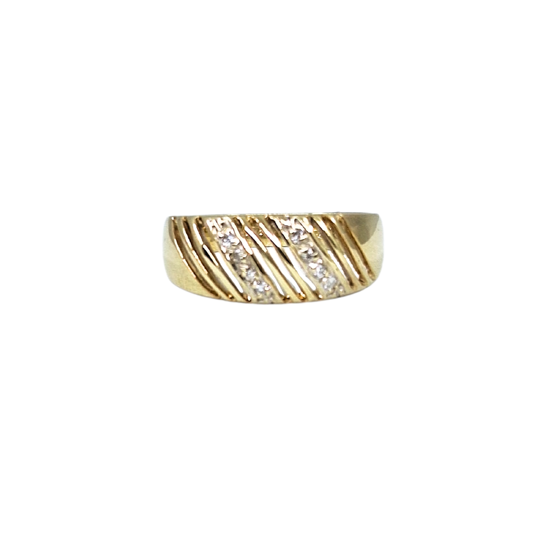 9ct Gold & Diamond Band Ring