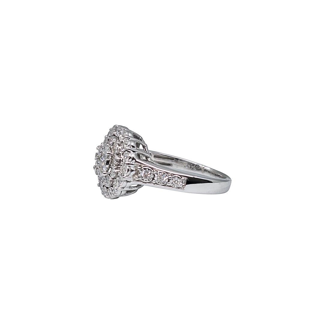 9ct White Gold Diamond Cluster Ring