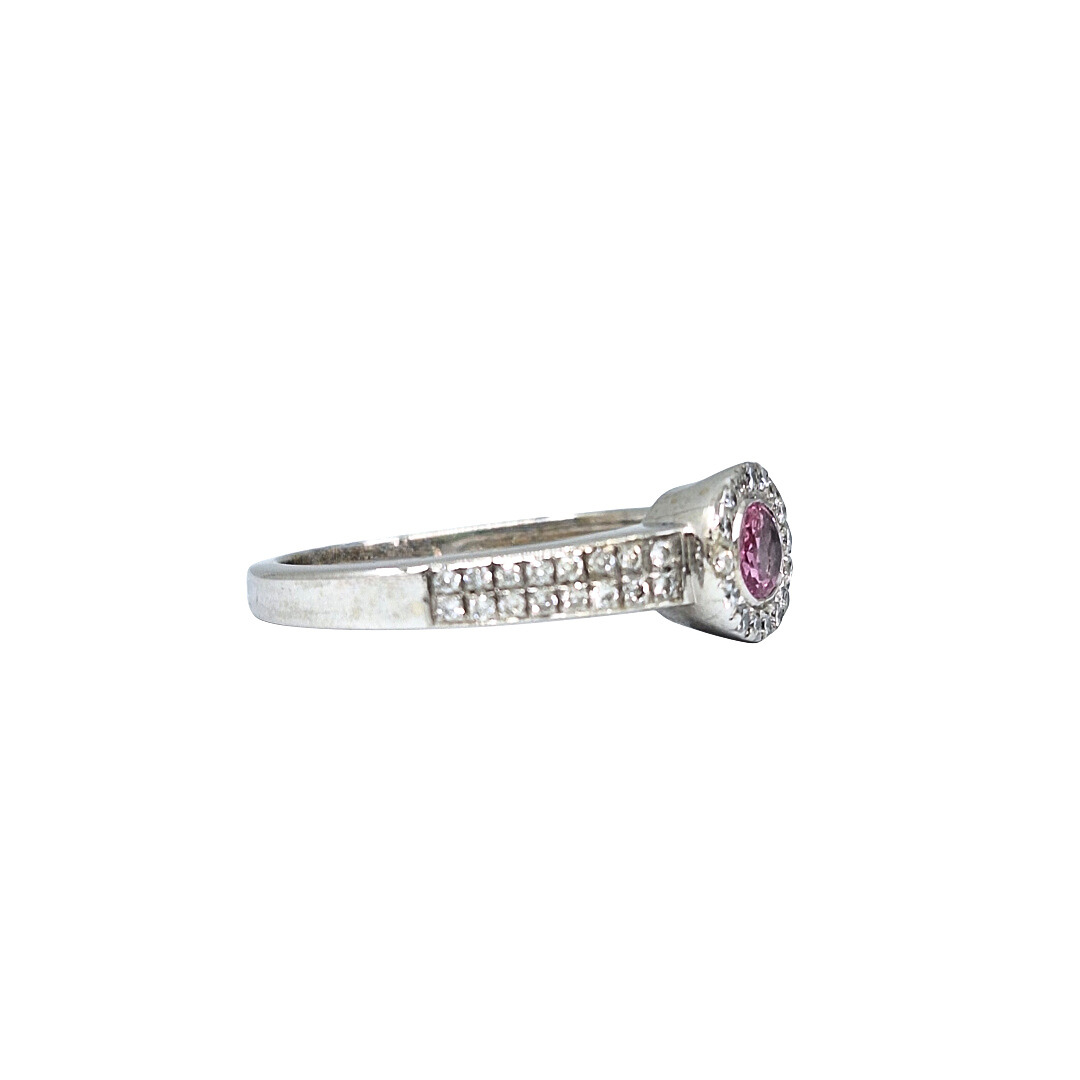 18ct White Gold Pink Sapphire & Diamond Ring