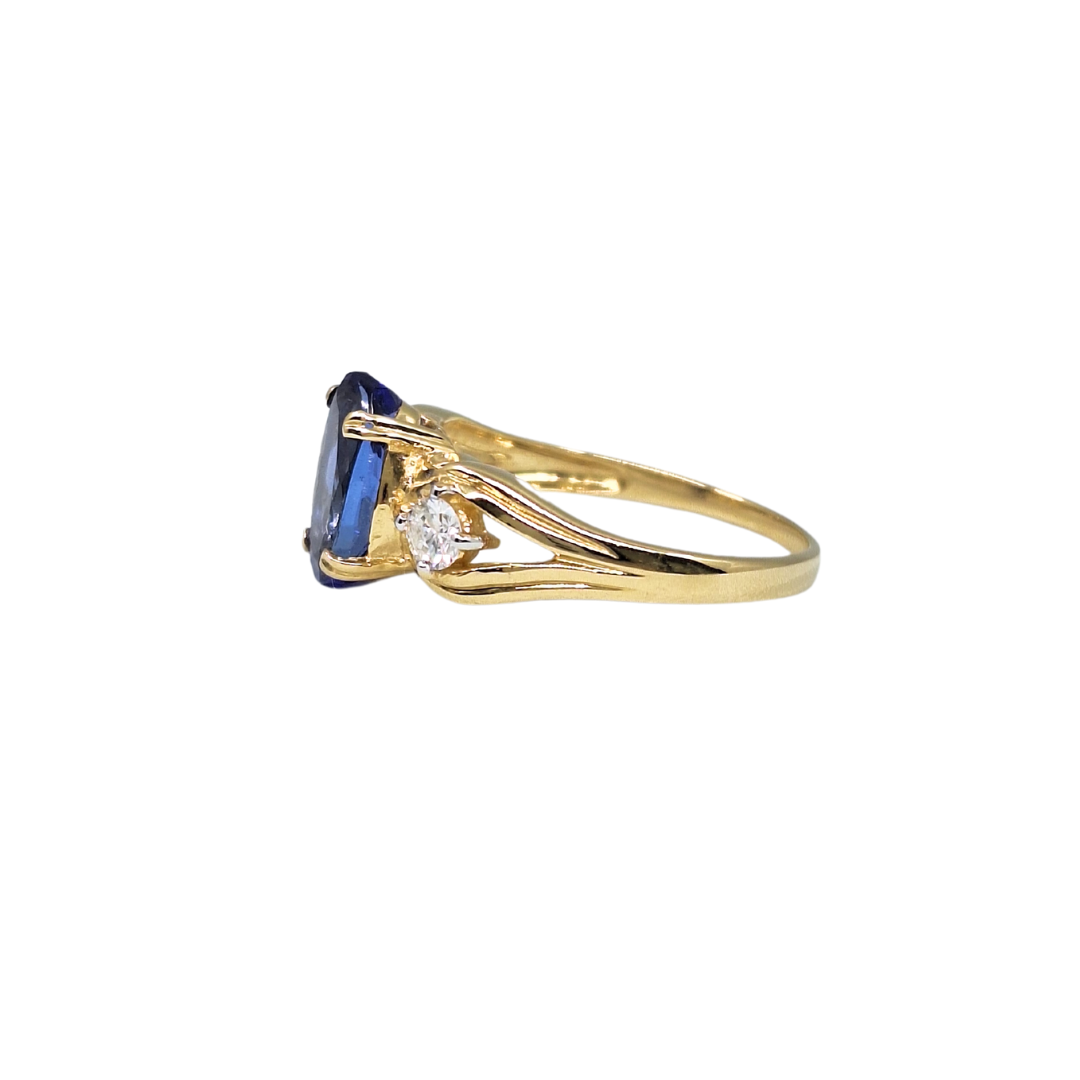 18ct Gold Tanzanite & Diamond Three Stone Ring