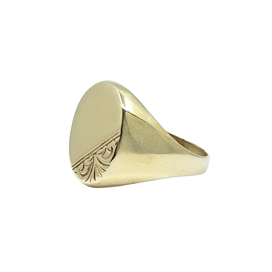 9ct Yellow Gold Oval Signet Ring