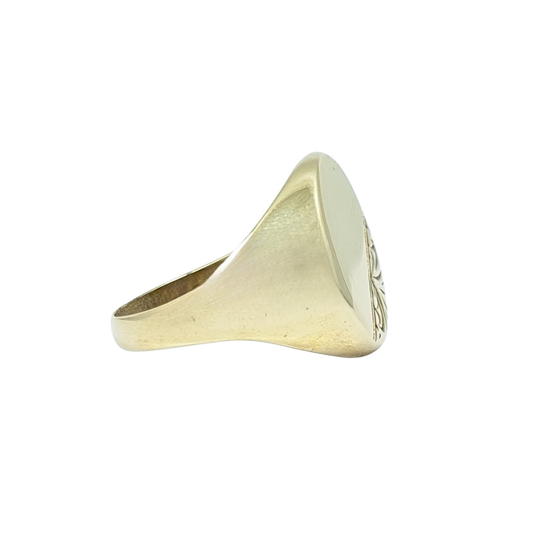 9ct Yellow Gold Oval Signet Ring