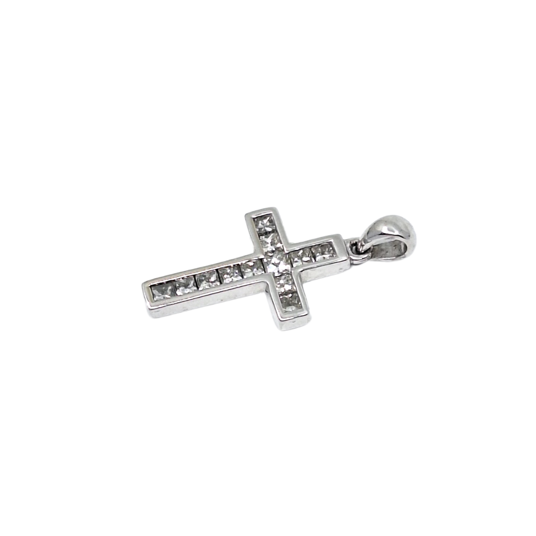 18ct White Gold Diamond Princess Cut Cross