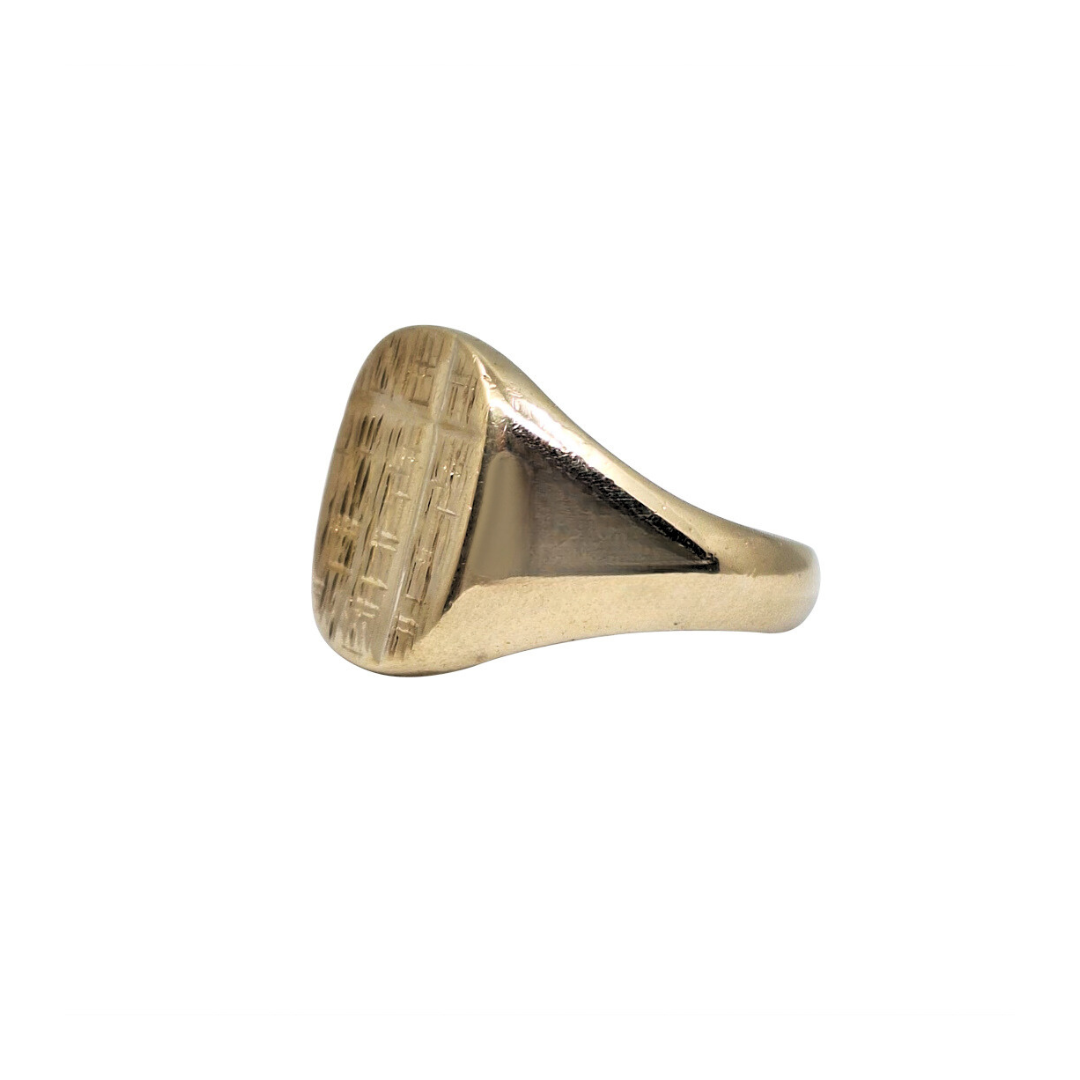 9ct Yellow Gold Bark Engraved Signet Ring