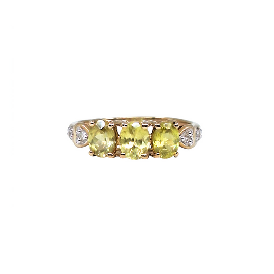 9ct Yellow Gold 3 Stone Sphene & Diamond ring