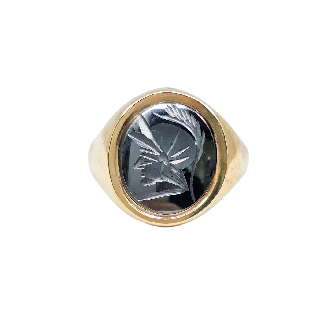 9ct Yellow Gold Hematite Signet Ring