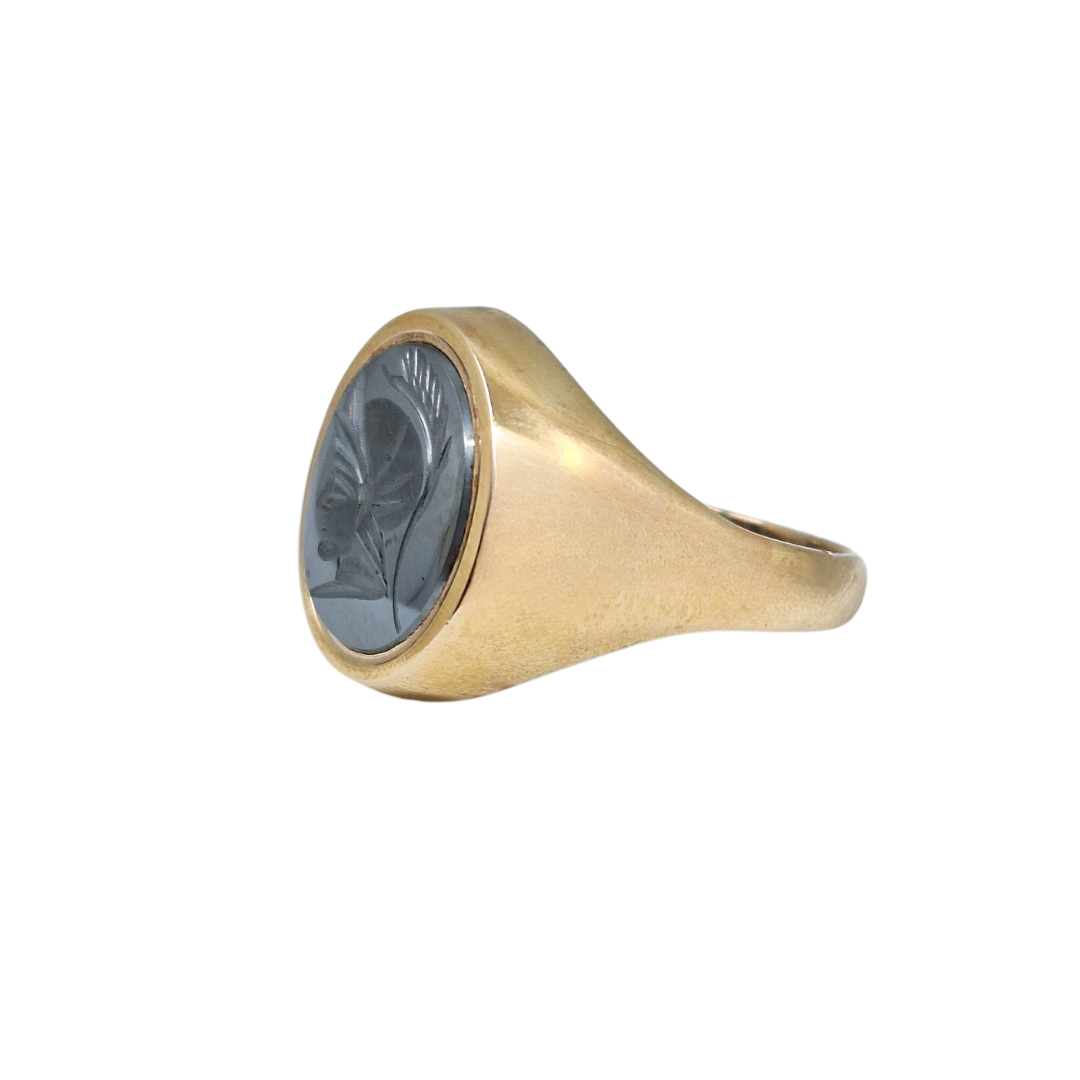 9ct Yellow Gold Hematite Signet Ring