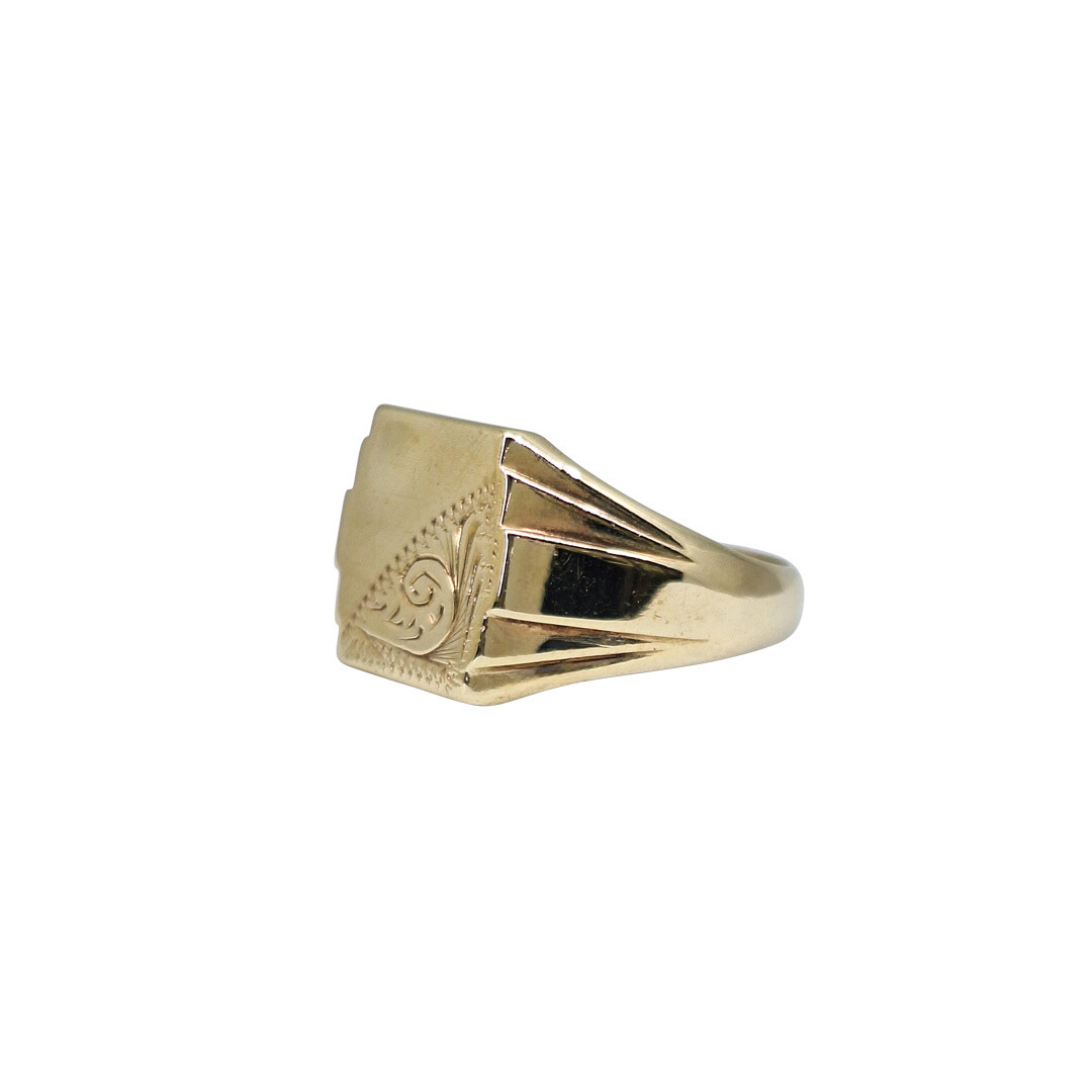 9ct Yellow Gold Signet Ring